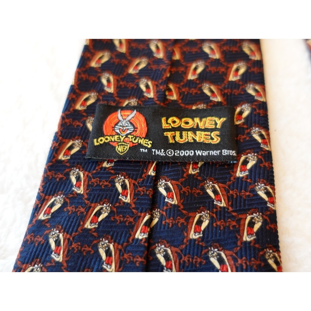 Vtg Y2K TAZ AOP Looney Tunes Tazmanian Devil Silk Neck Tie NWOT 2000 Warner Bros